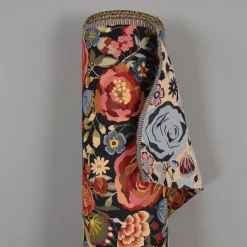 Blommiga Möbeltyger<Nordisk Textil Abelia Jacquard Gobeläng - Klassiskt med vackert blommönster