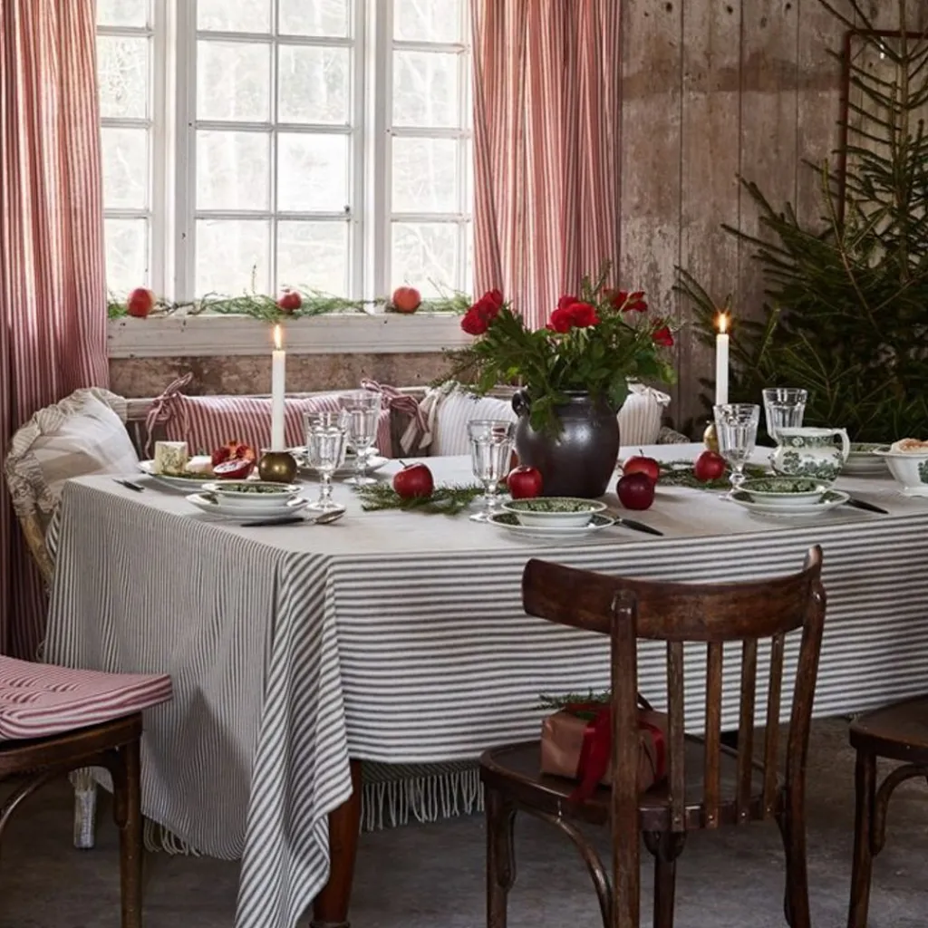 Juldukar|Bordsduk<Redlunds Anna mörkgrön bordsduk – Randig duk i bomull 140x250 cm
