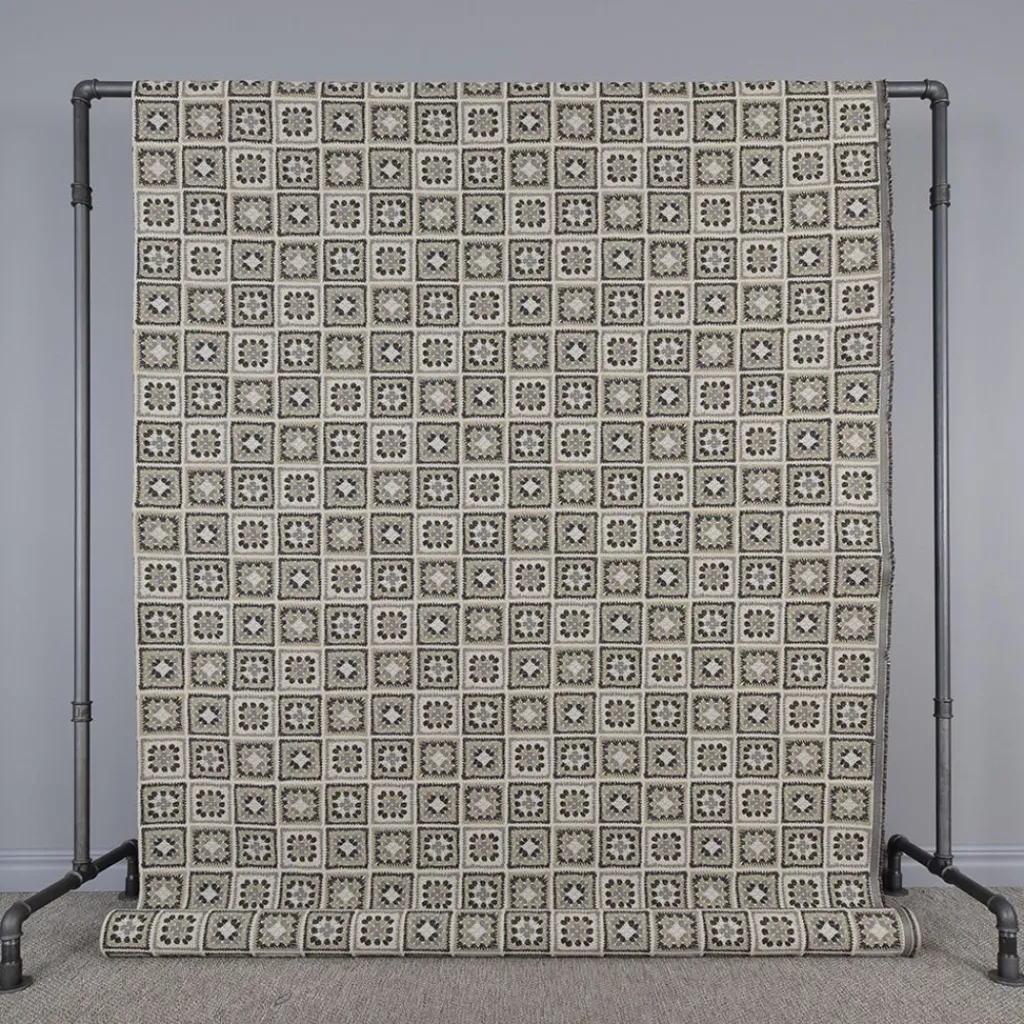 Rutiga Möbeltyger|Mönstrade Möbeltyger<Arvidssons textil Cristina beige mormorsruta möbeltyg