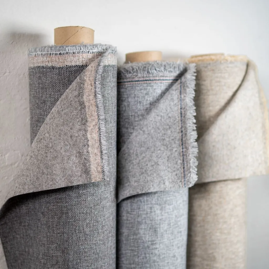 Enfärgade Möbeltyger<Nordisk Textil Denver Ash - Modernt och prisvärt möbeltyg