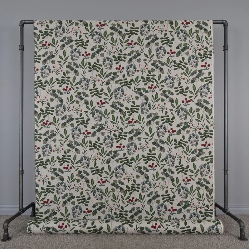 Gardintyger Mönstrade< Drawn foliage tyg