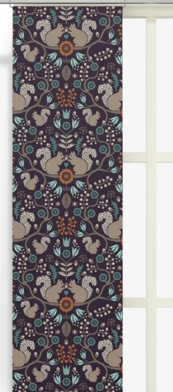 Panelgardiner<Arvidssons textil Ekorrskogen plommon panelgardiner