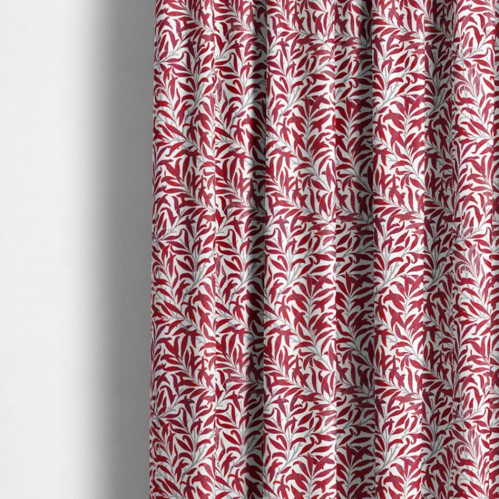 Arts & Crafts Tyger|Gardintyger Mönstrade<Nordisk Textil Ester röd tyg – klassiskt bladmönster i rött