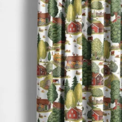 Gardintyger Mönstrade|Arvidssons Textil<Arvidssons textil Ginkalunda grön-rött tyg – lantligt mönster med svensk idyll