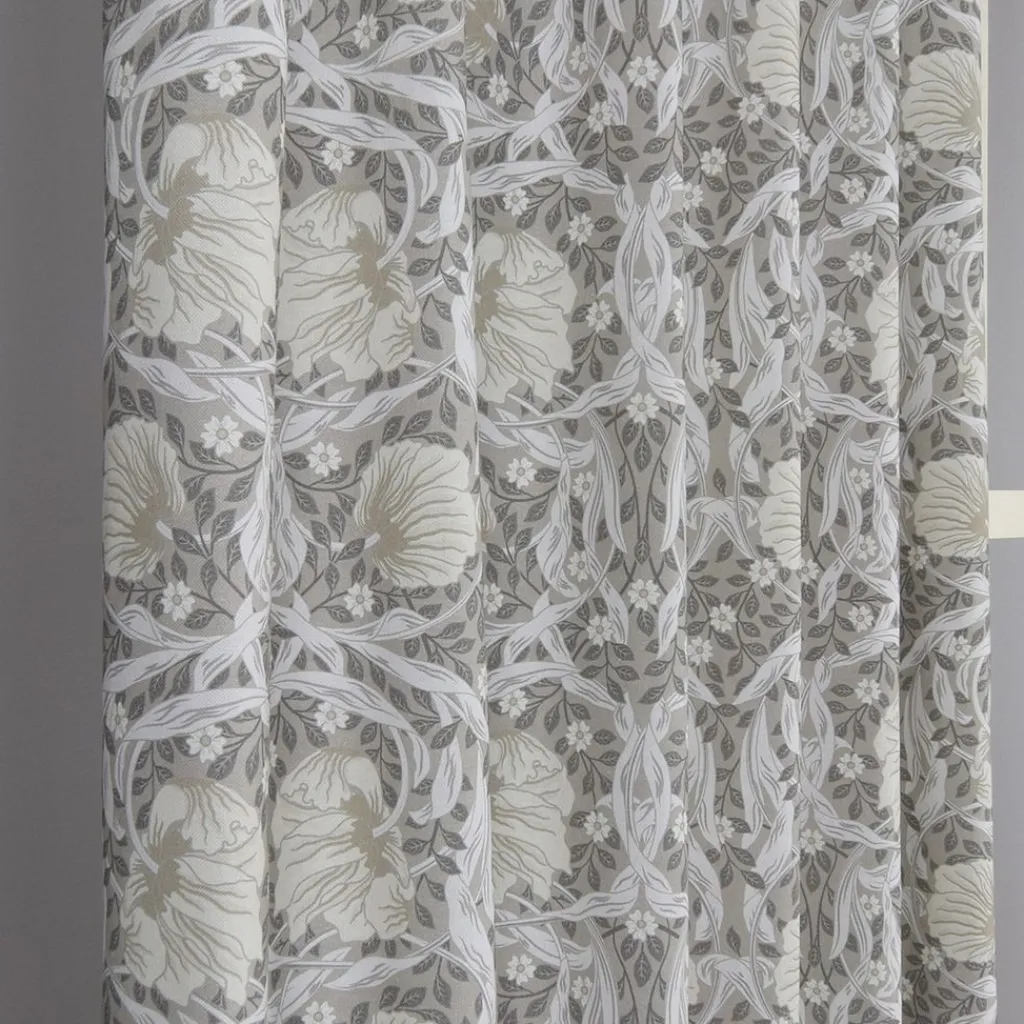 Gardiner Mönstrade<Nordisk Textil Grace beige gardiner - Klassisk blommig Arts and Crafts design
