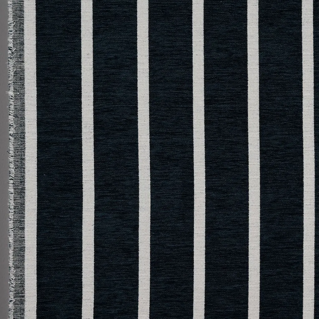 Mönstrade Möbeltyger<Nordisk Textil Halle mörkblå möbeltyg