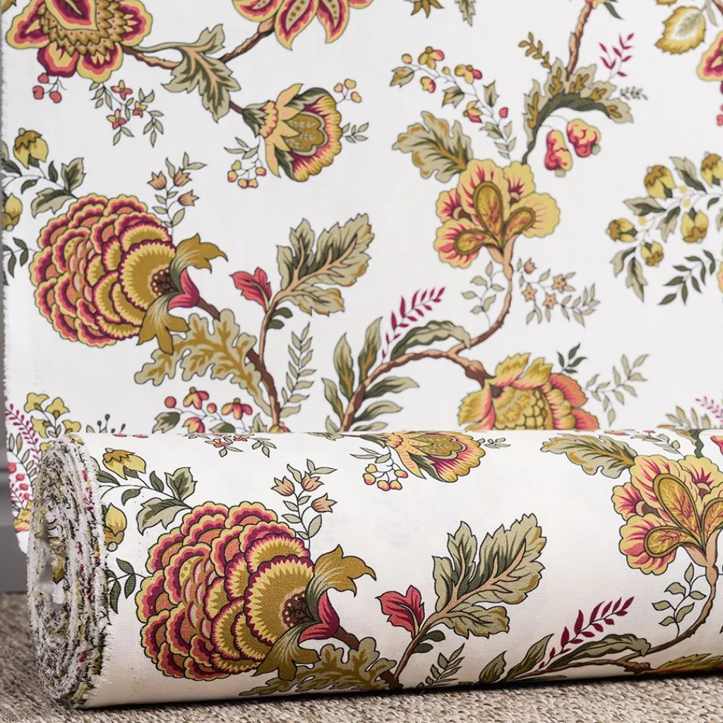 Arts & Crafts Tyger|Gardintyger Mönstrade<Nordisk Textil Heritage vinröd tyg