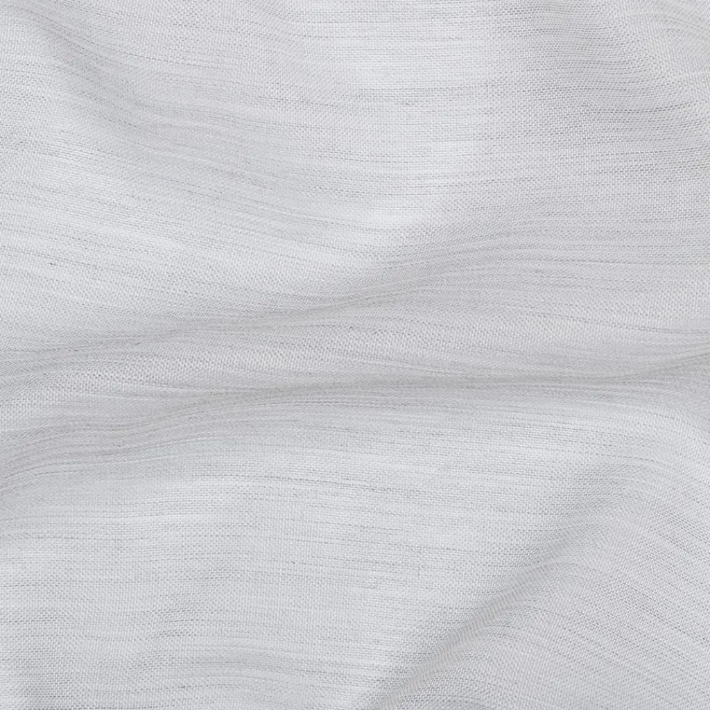 Gardintyger Enfärgade<Nordisk Textil Hotellgardin Monterosso silver tyg metervara med tyngdband 300cm