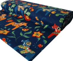 Gardintyger Mönstrade|Arvidssons Textil<Arvidssons textil Leksand blå tyg med traditionellt dalahästtryck
