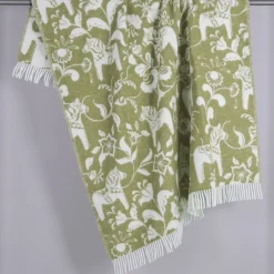 Ullplädar<Arvidssons textil Leksand grön ullpläd 130x170 cm – dalahästar i 100% ull