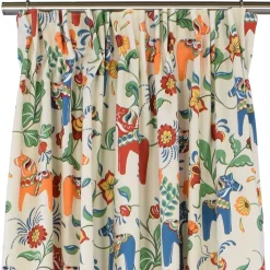 Gardiner Mönstrade<Arvidssons textil Leksand natur gardiner med traditionellt dalahästtryck