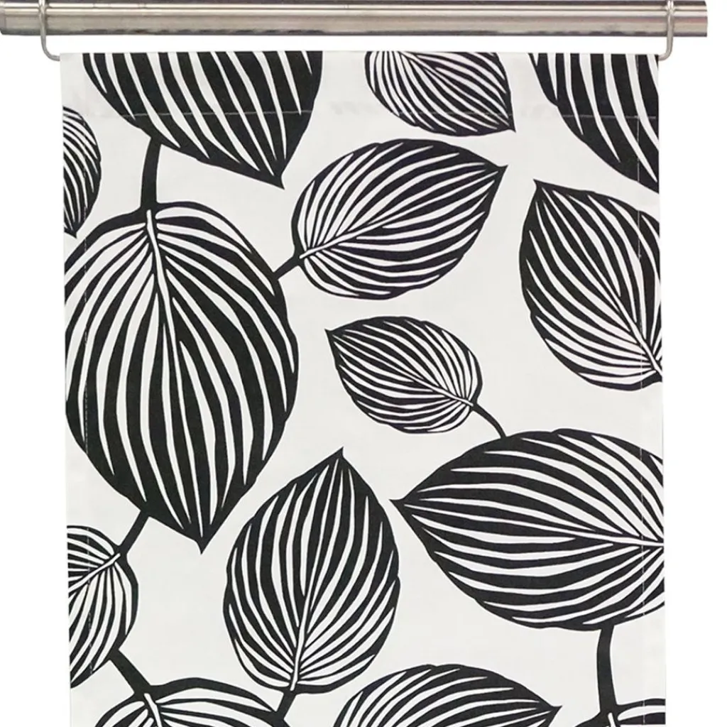 Panelgardiner<Arvidssons textil Lyckans blad vit-svart panelgardiner