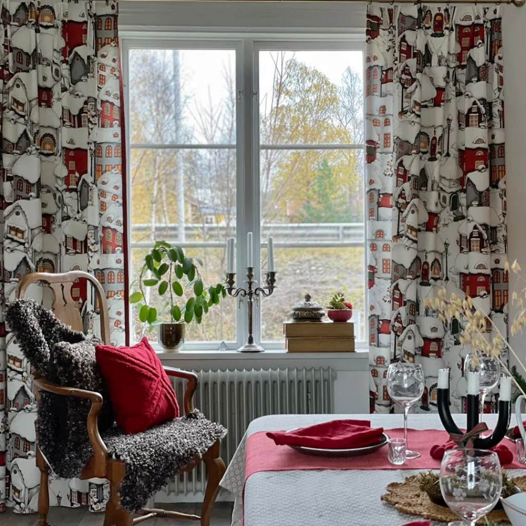 Gardiner Mönstrade|Julgardiner<Arvidssons textil Lyckeby röd gardiner