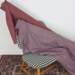 Gardintyger Enfärgade<Nordisk Textil Milo grape gardintyg - Stilrent med fin struktur