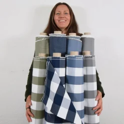 Enfärgade Möbeltyger<Nordisk Textil Newport duvblå enfärgat tyg