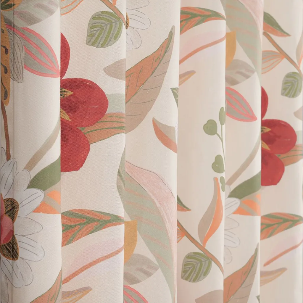 Gardiner Mönstrade<Nordisk Textil Paths gardiner - ljusa nyanser med blomstermotiv
