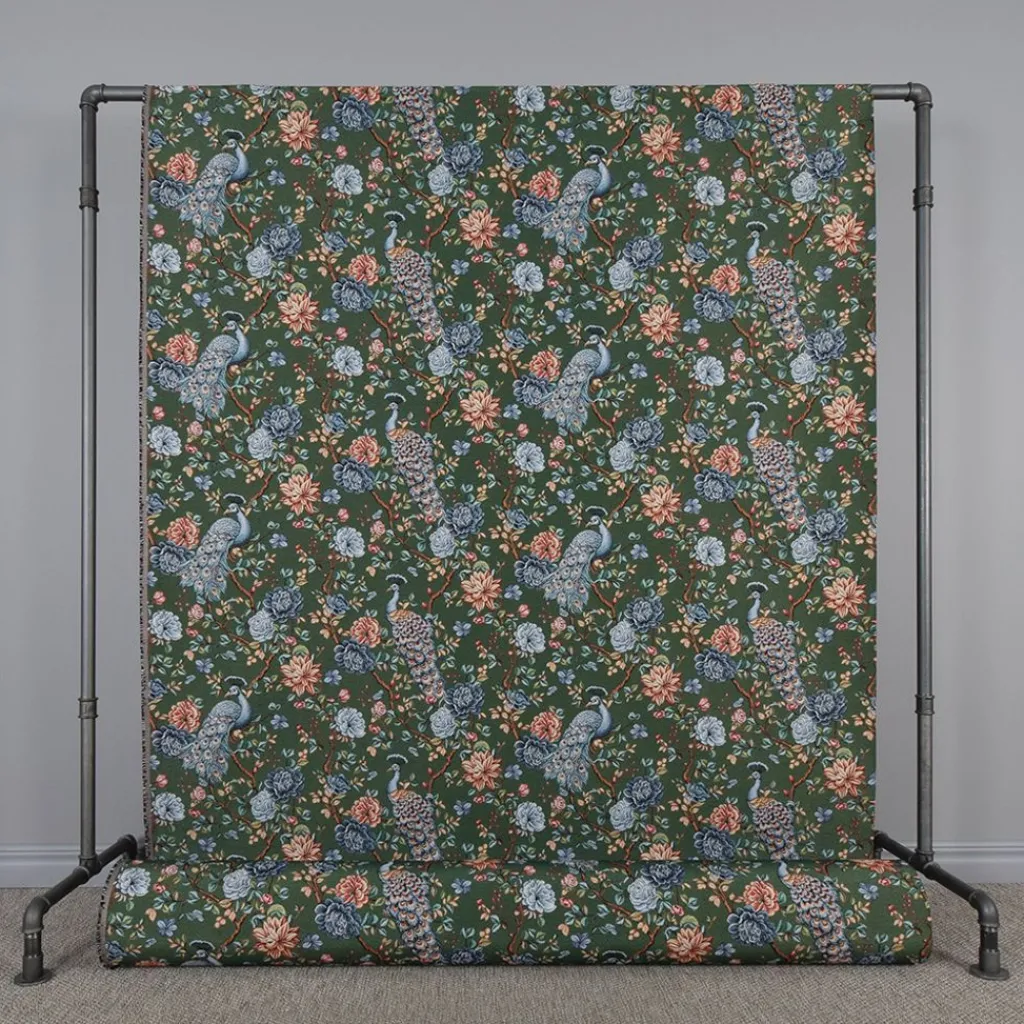 Mönstrade Möbeltyger<Nordisk Textil Peacock garden grön gobeläng