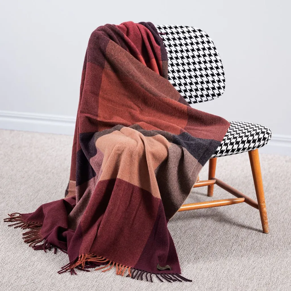 Ullplädar<Biederlack Pleasant ruby ullpläd