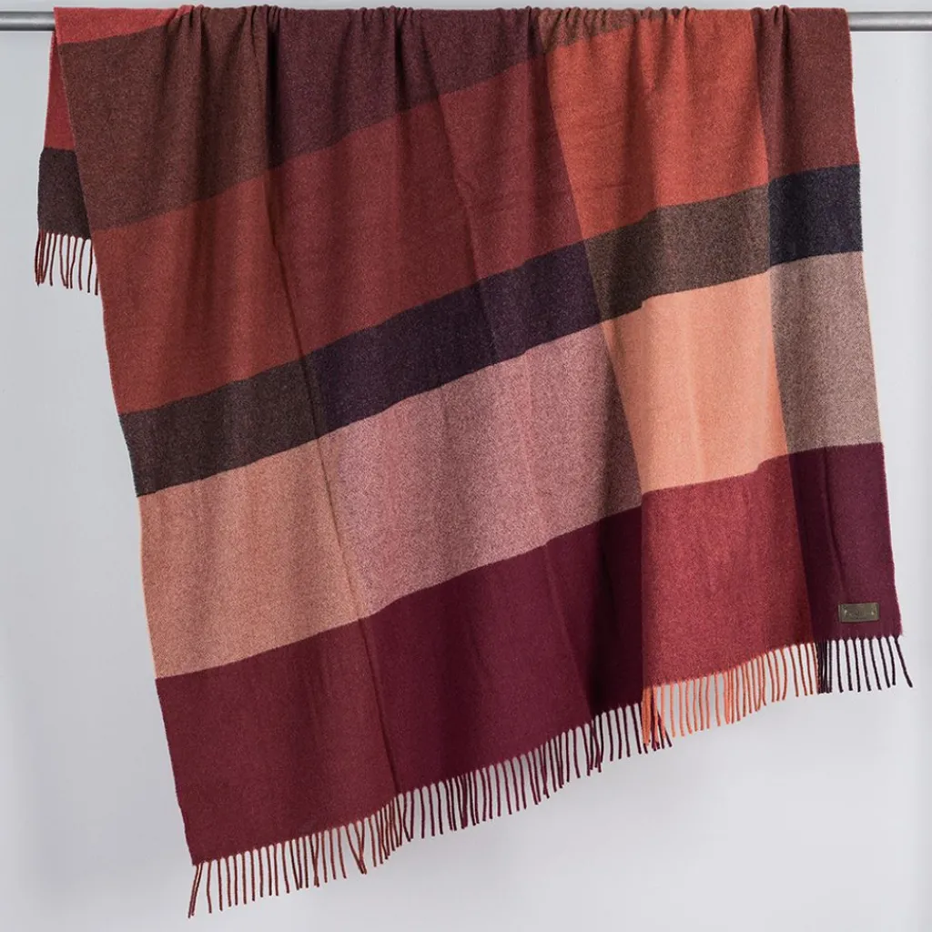Ullplädar<Biederlack Pleasant ruby ullpläd