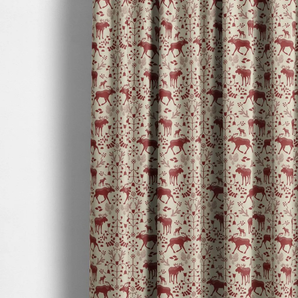 Gardintyger Mönstrade|Arvidssons Textil<Arvidssons textil Skogens Konung culla röd - tyg