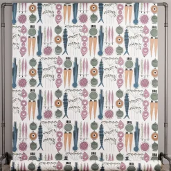Textilvaxduk<Almedahls Textilvaxduk Picknick blå/rosa - lekfull retrodesign i mjuka färger