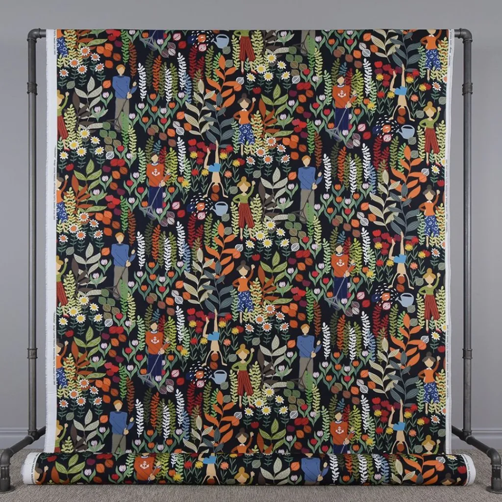 Gardintyger Mönstrade|Arvidssons Textil<Arvidssons textil Trädgård svart/orange tyg