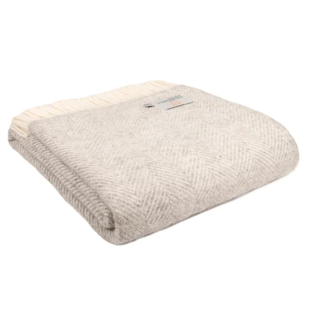 Ullplädar<Tweedmill textiles Ullpläd Fishbone Silver Grey, 100% Ull, 150x183 cm