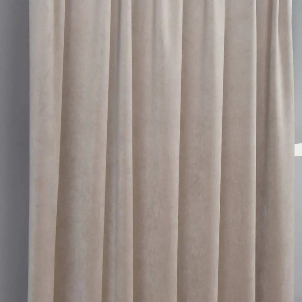 Sammetstyger|Gardiner Enfärgade<Nordisk Textil Velvet sand enfärgade sammetsgardiner