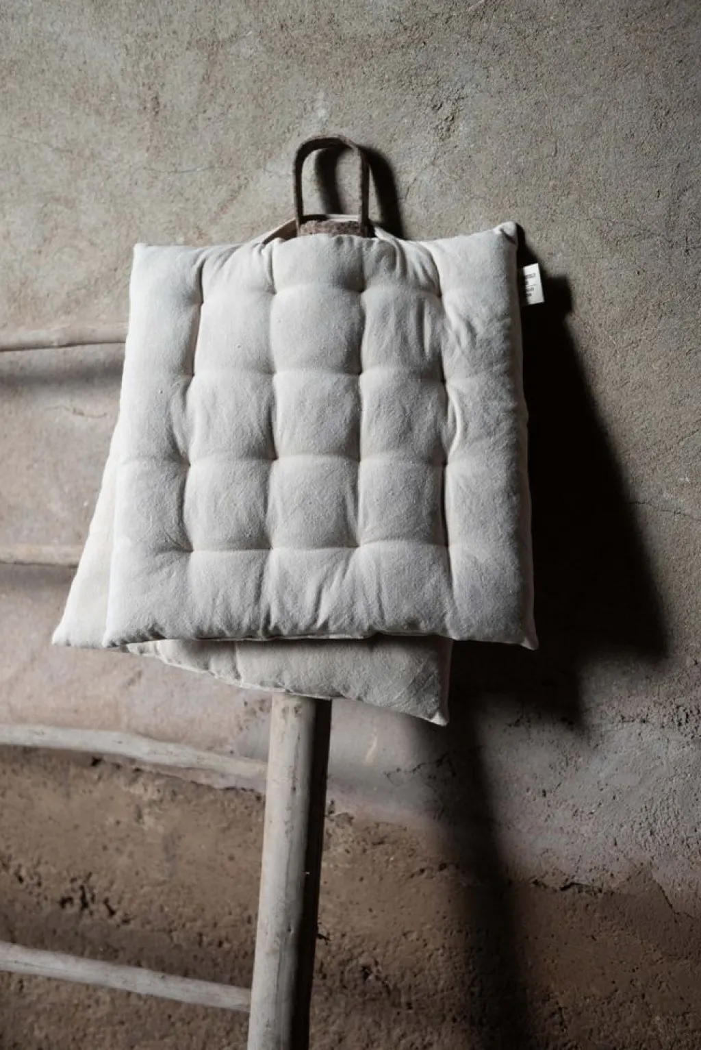 Sittunderlag<Fondaco Vide sand sittdyna med handtag
