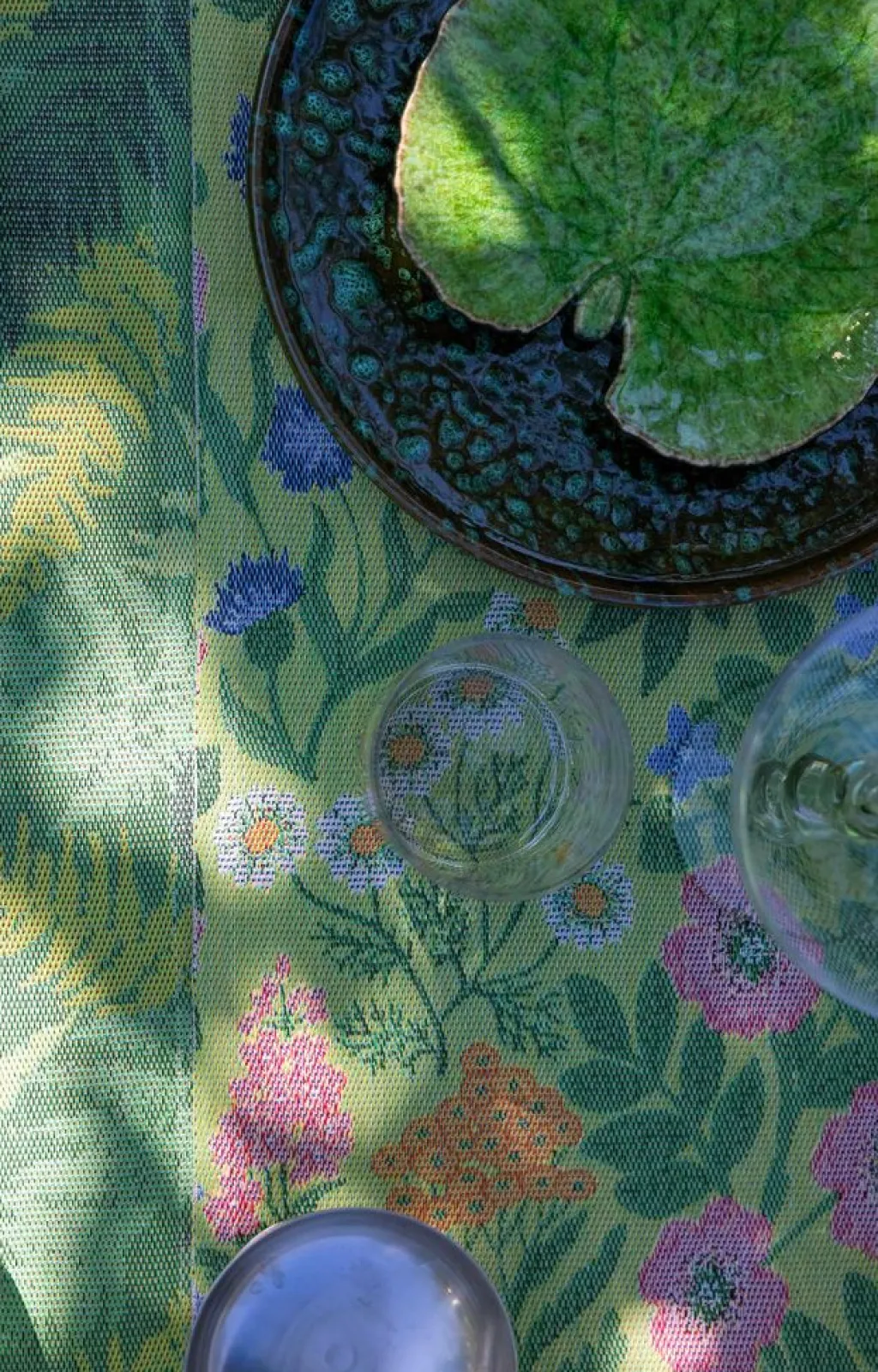 Bordslöpare|Ekelund Löpare<Ekelund Vildblommor löpare 35x120 - s Linneväveri