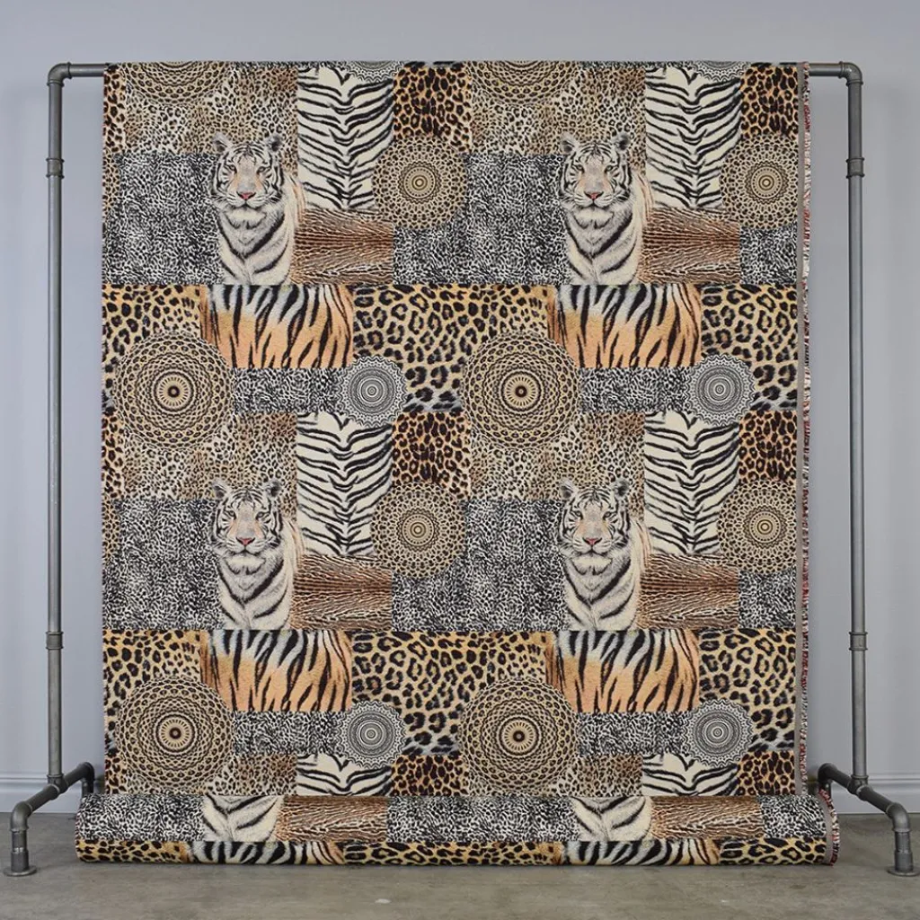 Mönstrade Möbeltyger<Nordisk Textil Wildlife Mandala möbeltyg